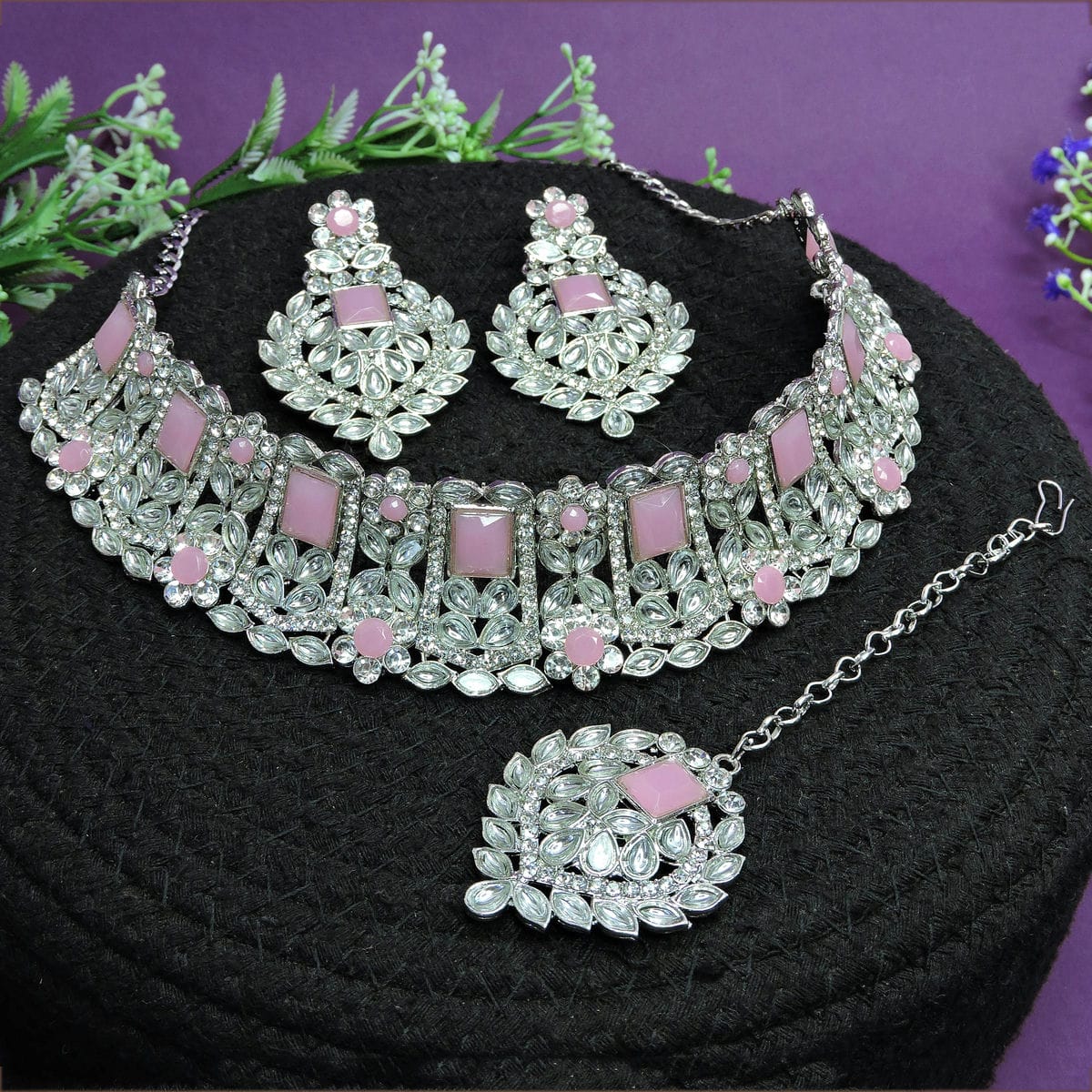 Alloy Choker Necklace Set In Pink Colour VSNS1250029