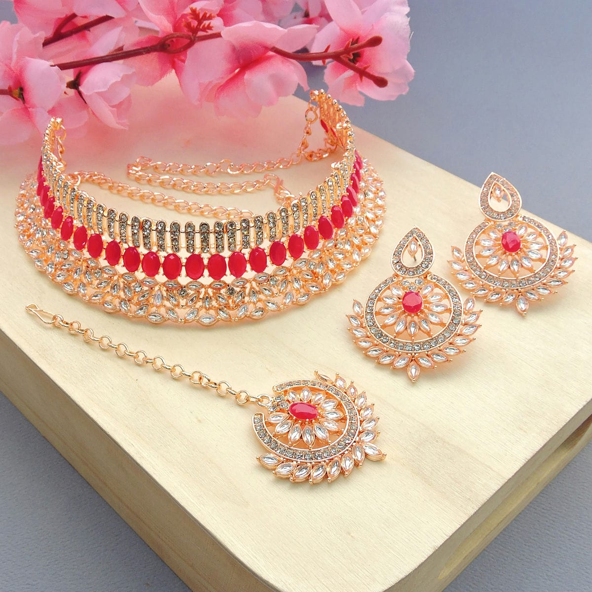 Alloy Choker Necklace Set In Pink Colour VSNS1250058