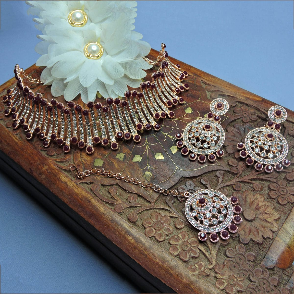 Alloy Choker Necklace Set In Purple Colour VSNS1250038