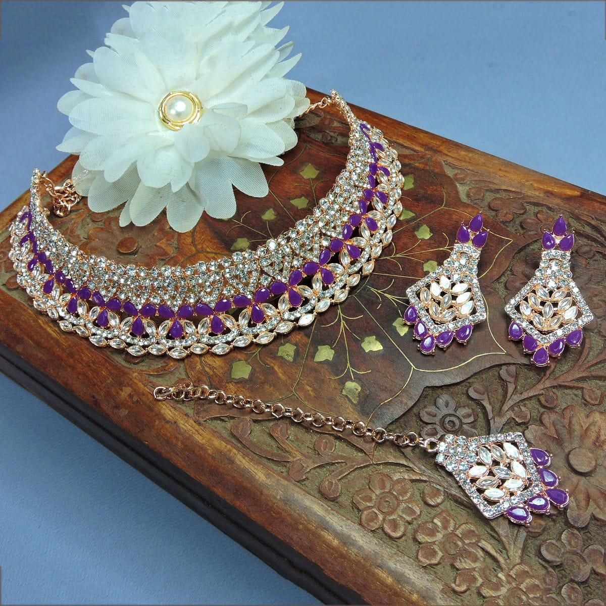 Alloy Choker Necklace Set In Purple Colour VSNS1250107