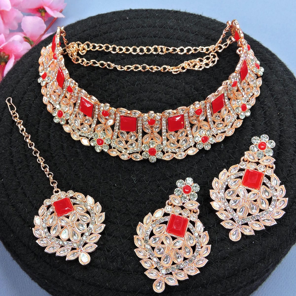 Alloy Choker Necklace Set In Red Colour VSNS1250026