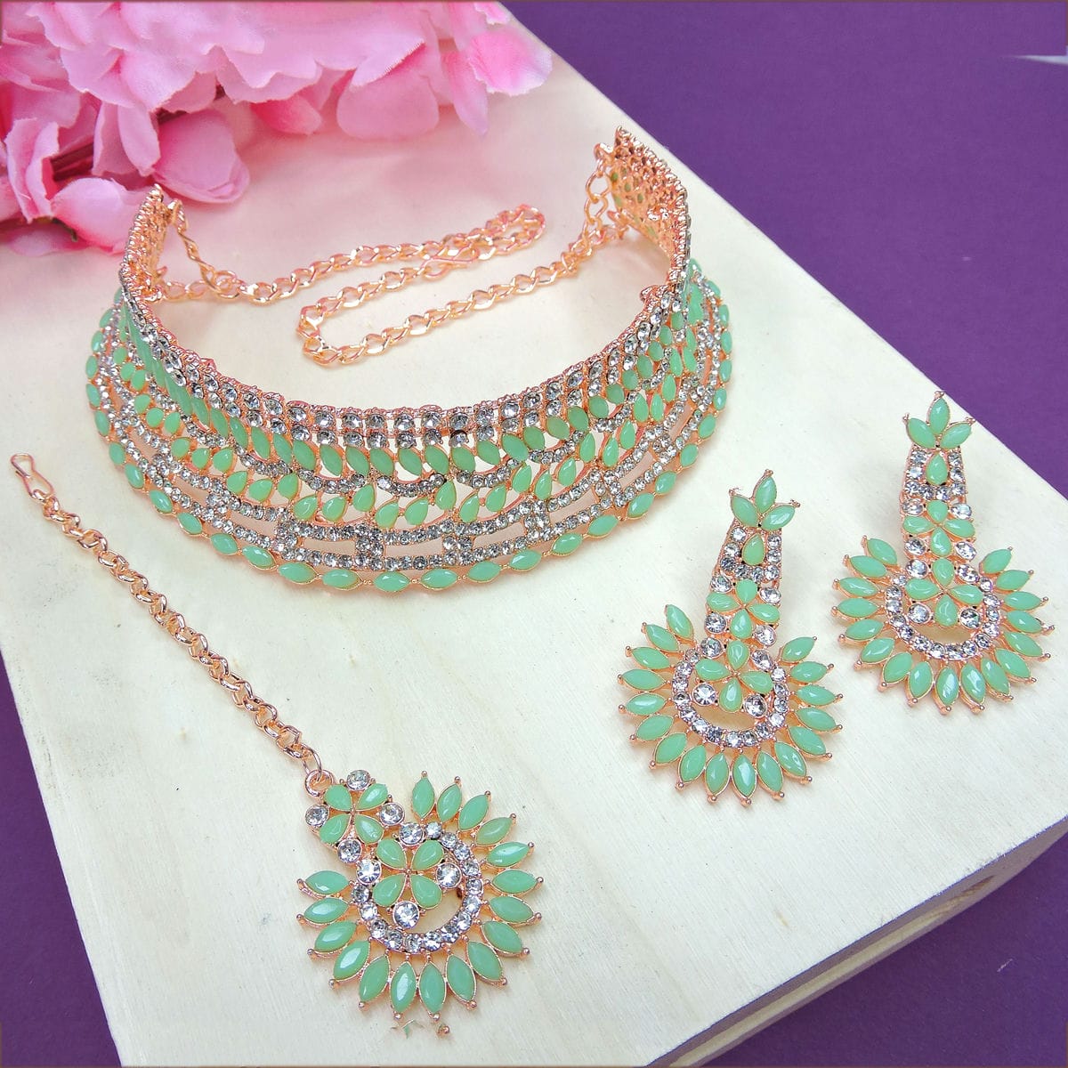 Alloy Choker Necklace Set In Sea Green Colour VSNS1250006