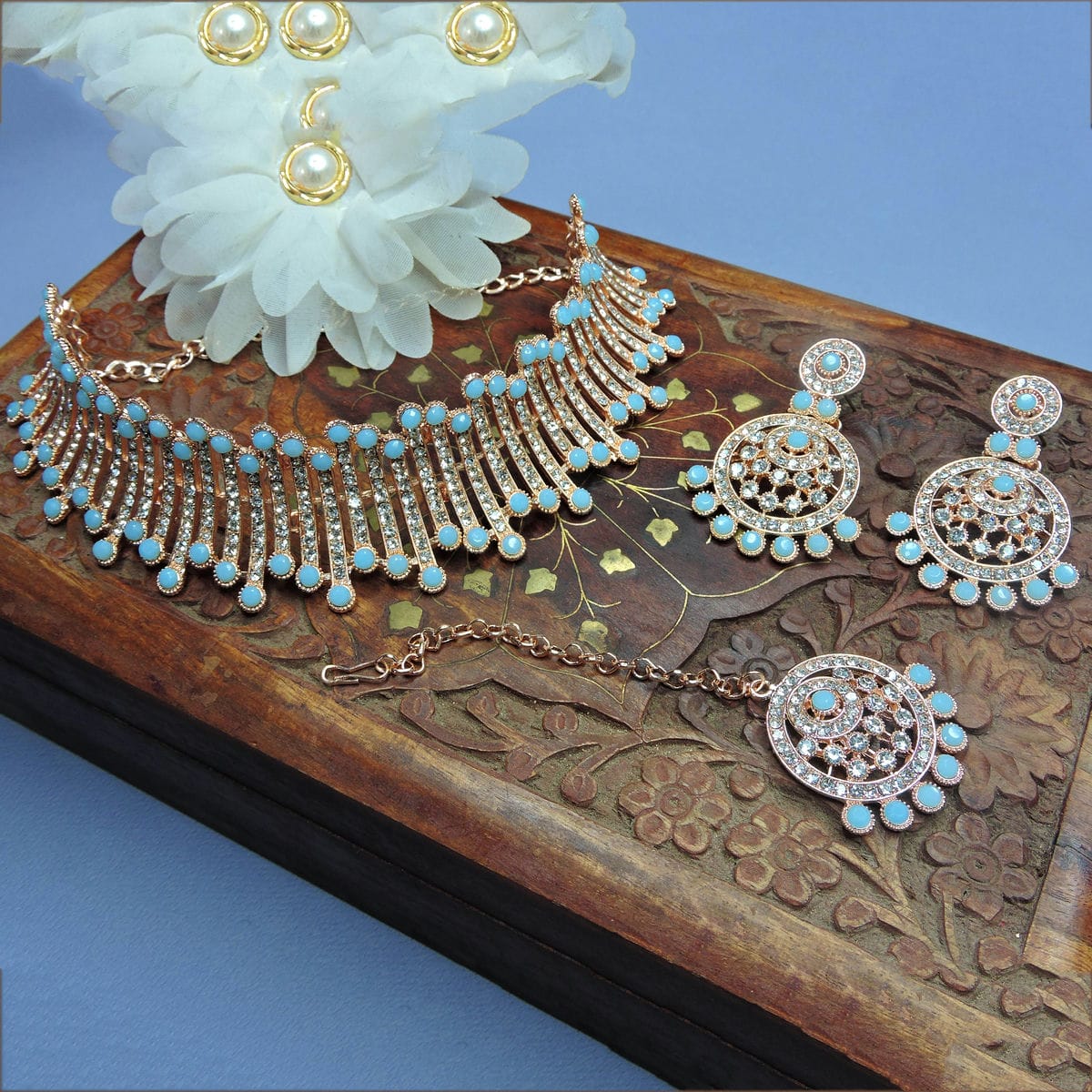 Alloy Choker Necklace Set In Sky Blue Colour VSNS1250035