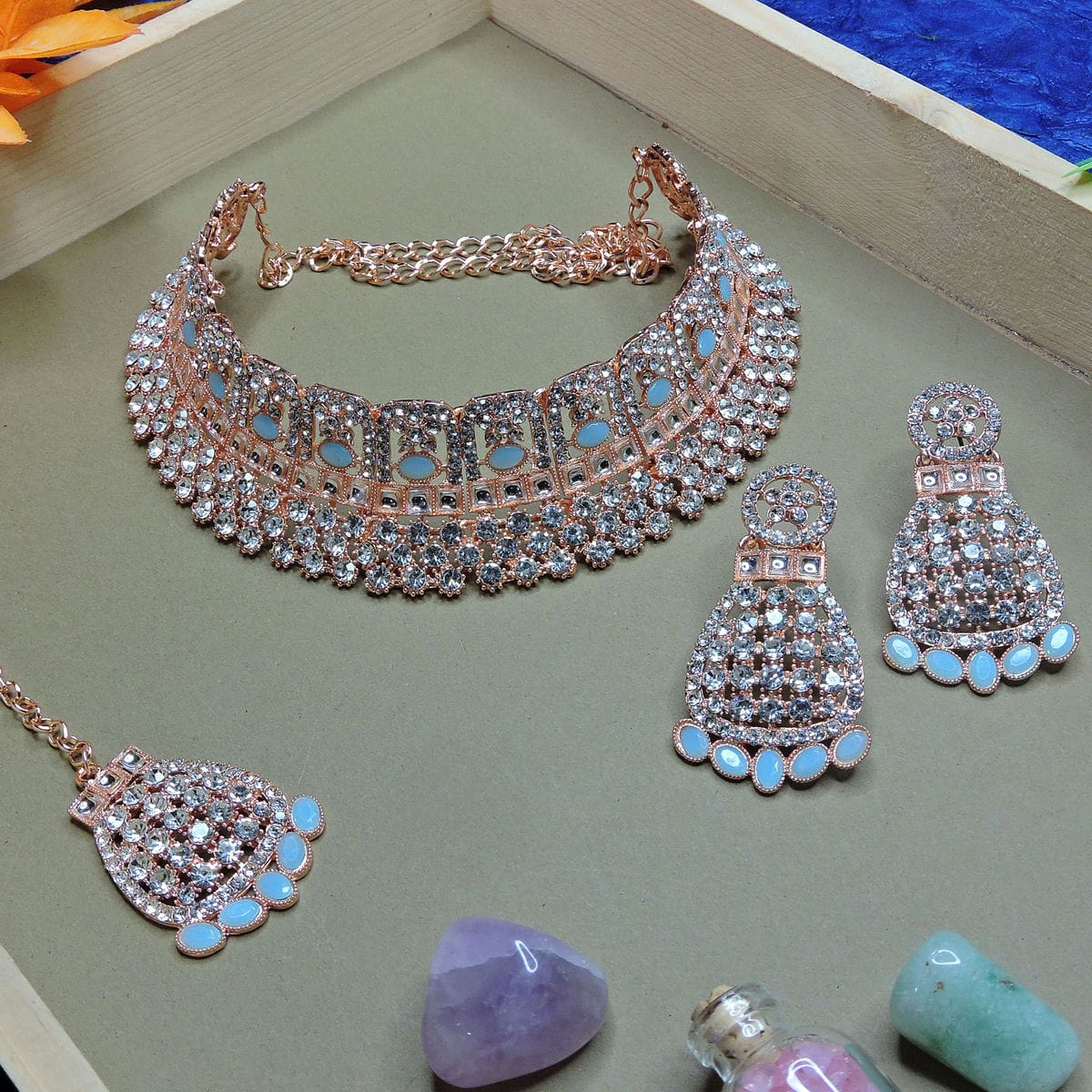 Alloy Choker Necklace Set In Sky Blue Colour VSNS1250087