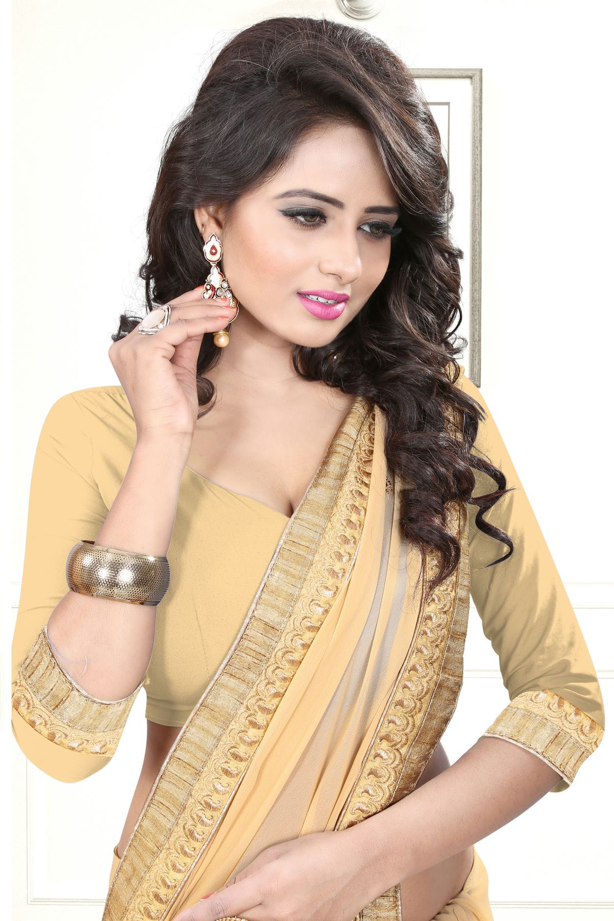 Beige Colour Georgette Designer Saree VSLC1121548