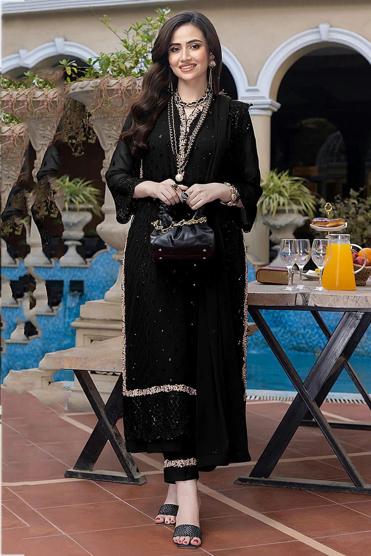 Dress Designs Pakistani Casual Dresses In Black Colour Lawn Frock Pakistani Clothes Frock Design Sleeve Frock Dress Designs Pakistani Casual Dresses In Black Colour Lawn Frock Pakistani Clothes Frock Design Sleeve Frock