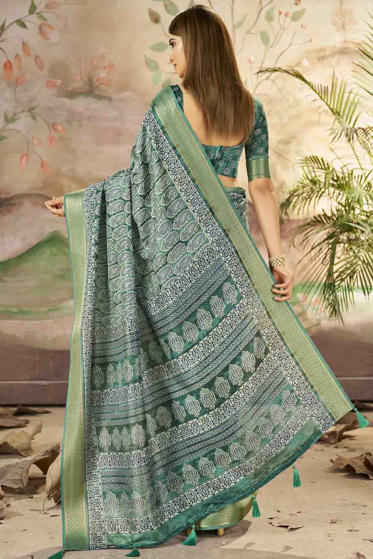 Green Colour Dola Silk Printed Saree VSSD1113709