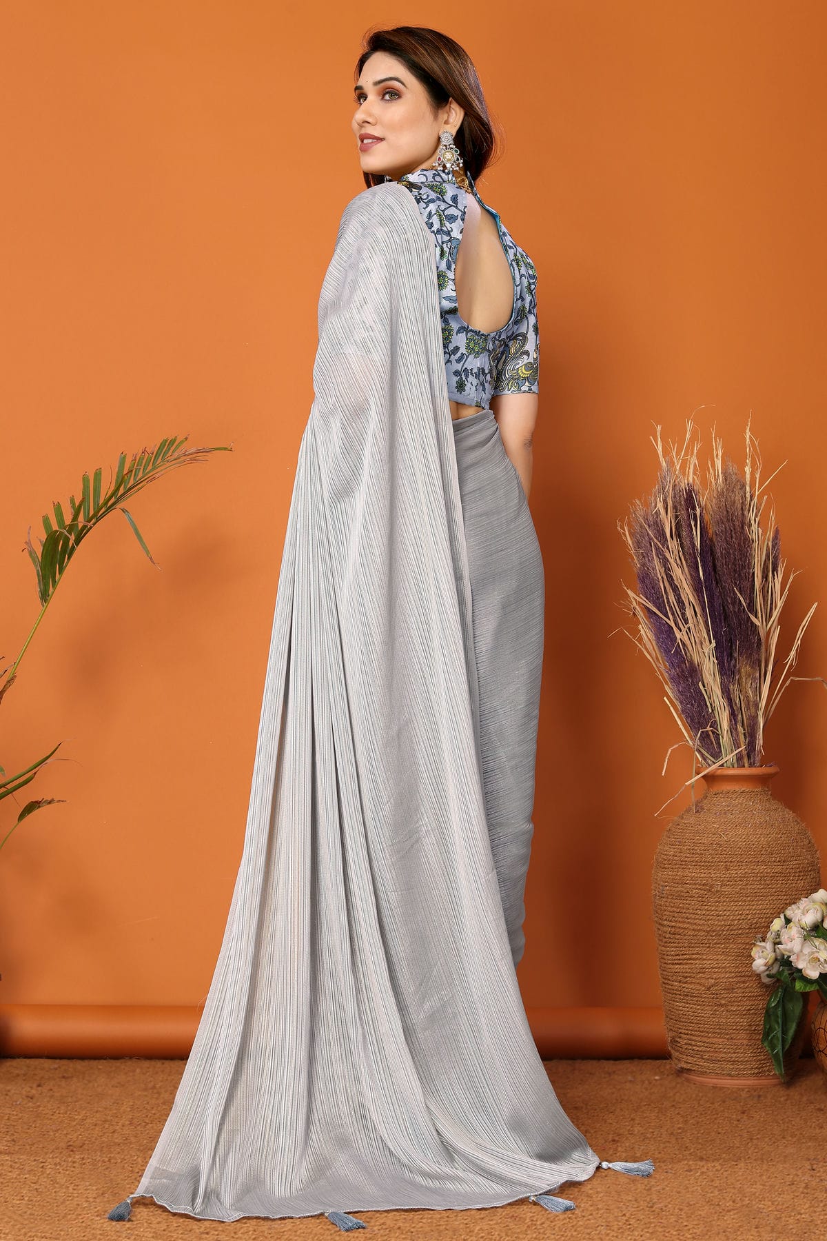 Grey Colour Polyester Printed Saree VSSD1180103