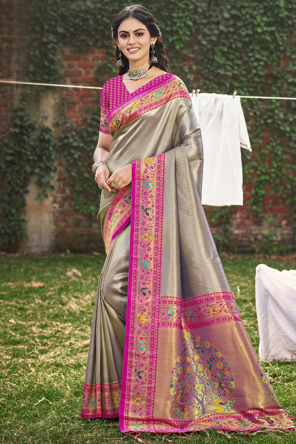 Grey-Colour-Woven-Work-Paithani-Silk-Traditional-Saree-VSSD1103260