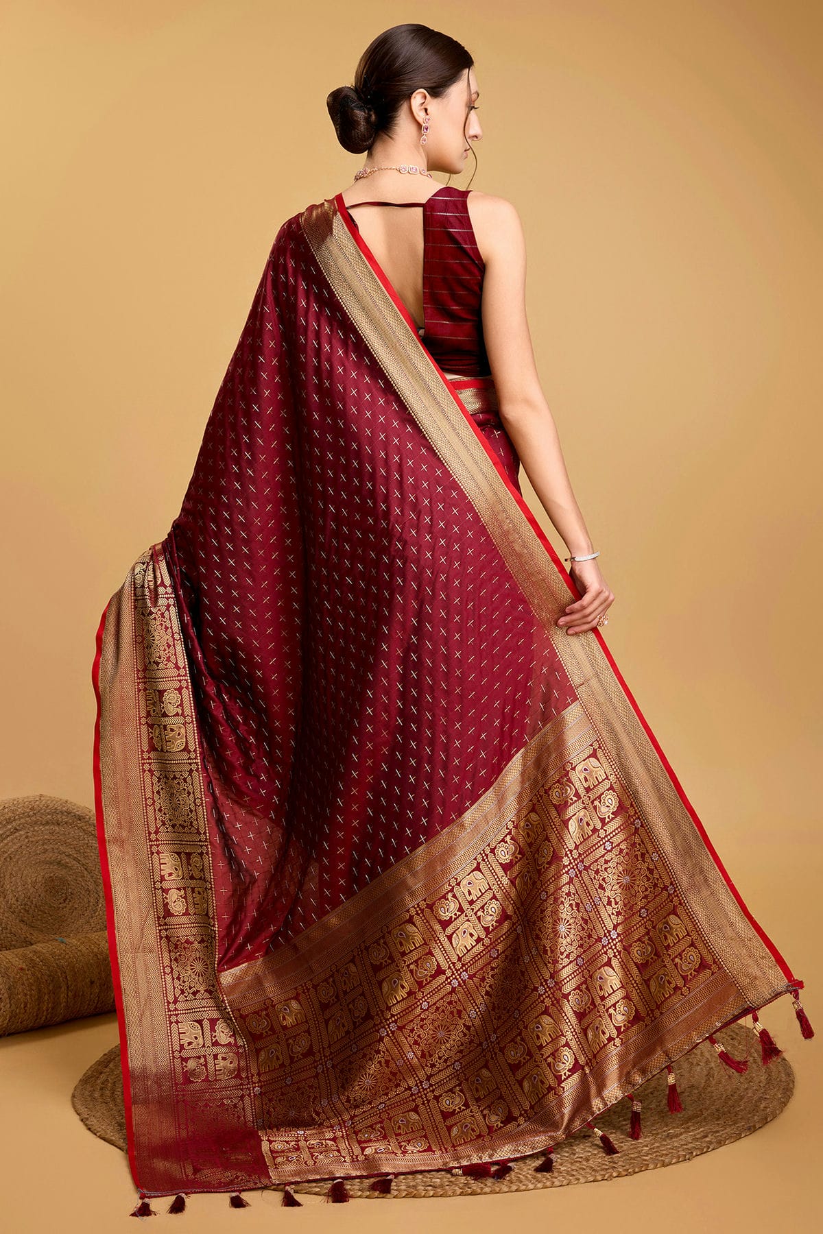 Maroon Colour Soft Silk Saree VSSD1110057