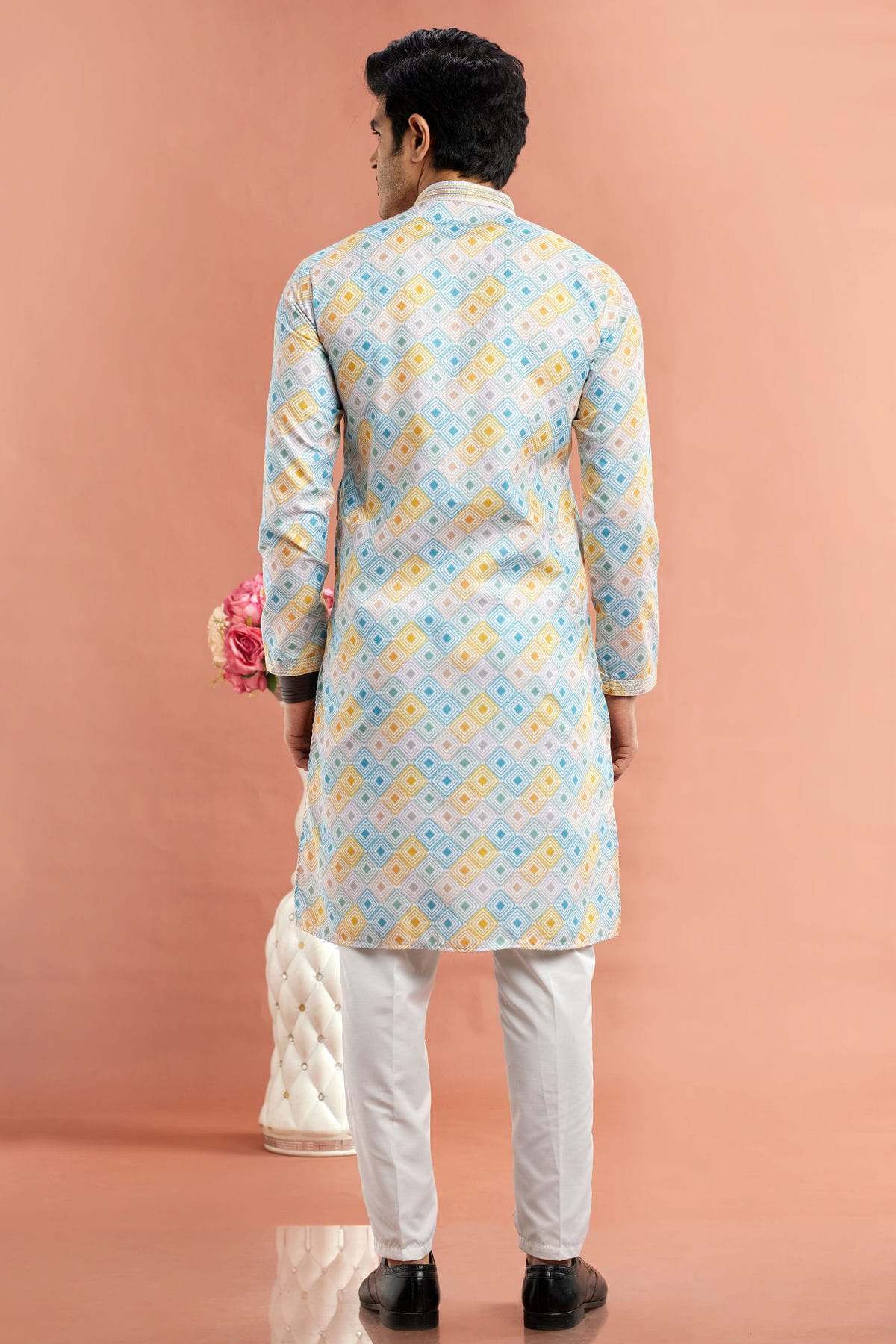 Multicolour Cotton Thread Work Kurta Pajama VSKP1230178