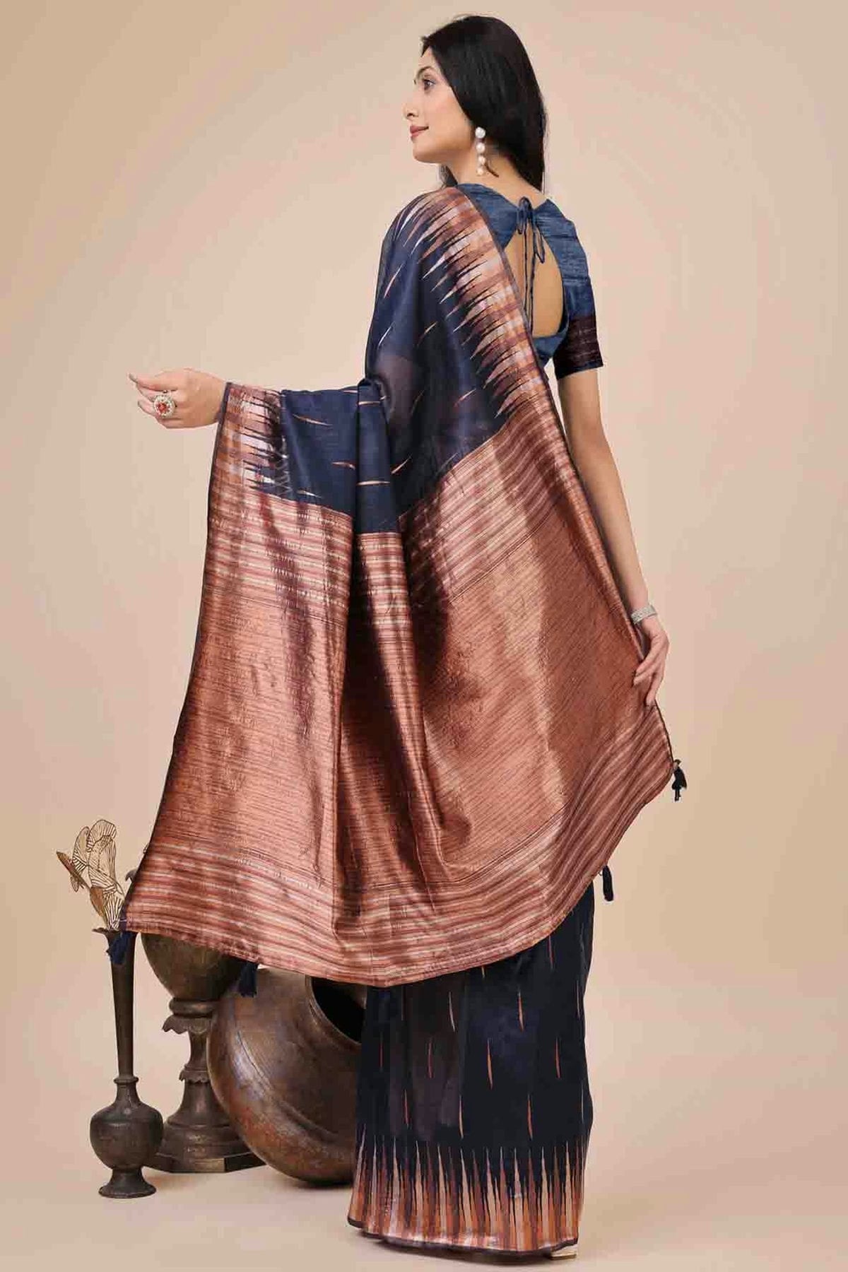 Navy Blue Colour Linen Cotton Woven Traditional Sarees VSSD1113778