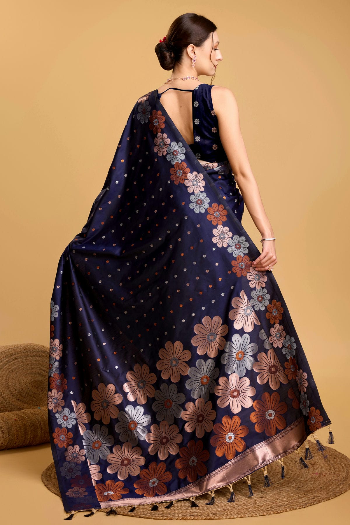 Navy Blue Colour Silk Saree VSSD1110075