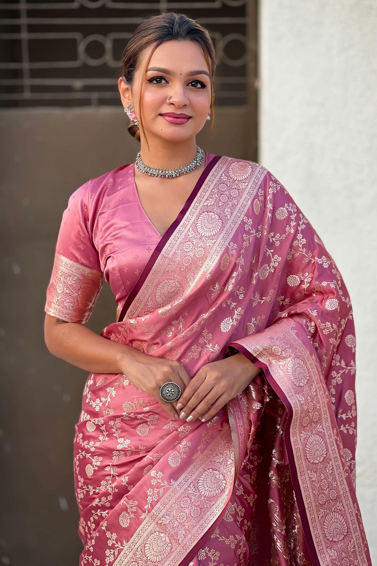 Pink Colour Banarasi Silk Traditional Saree VSSD1111700