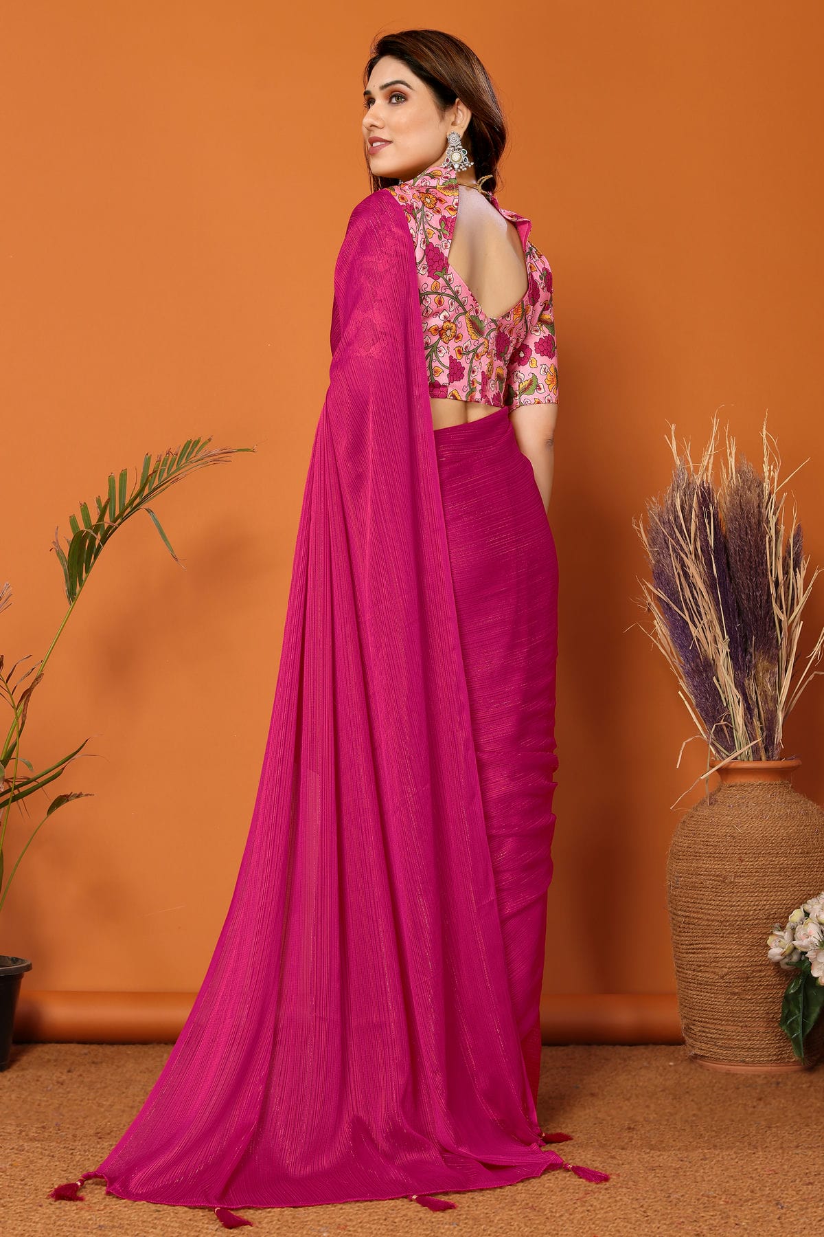 Pink Colour Polyester Printed Saree VSSD1180107