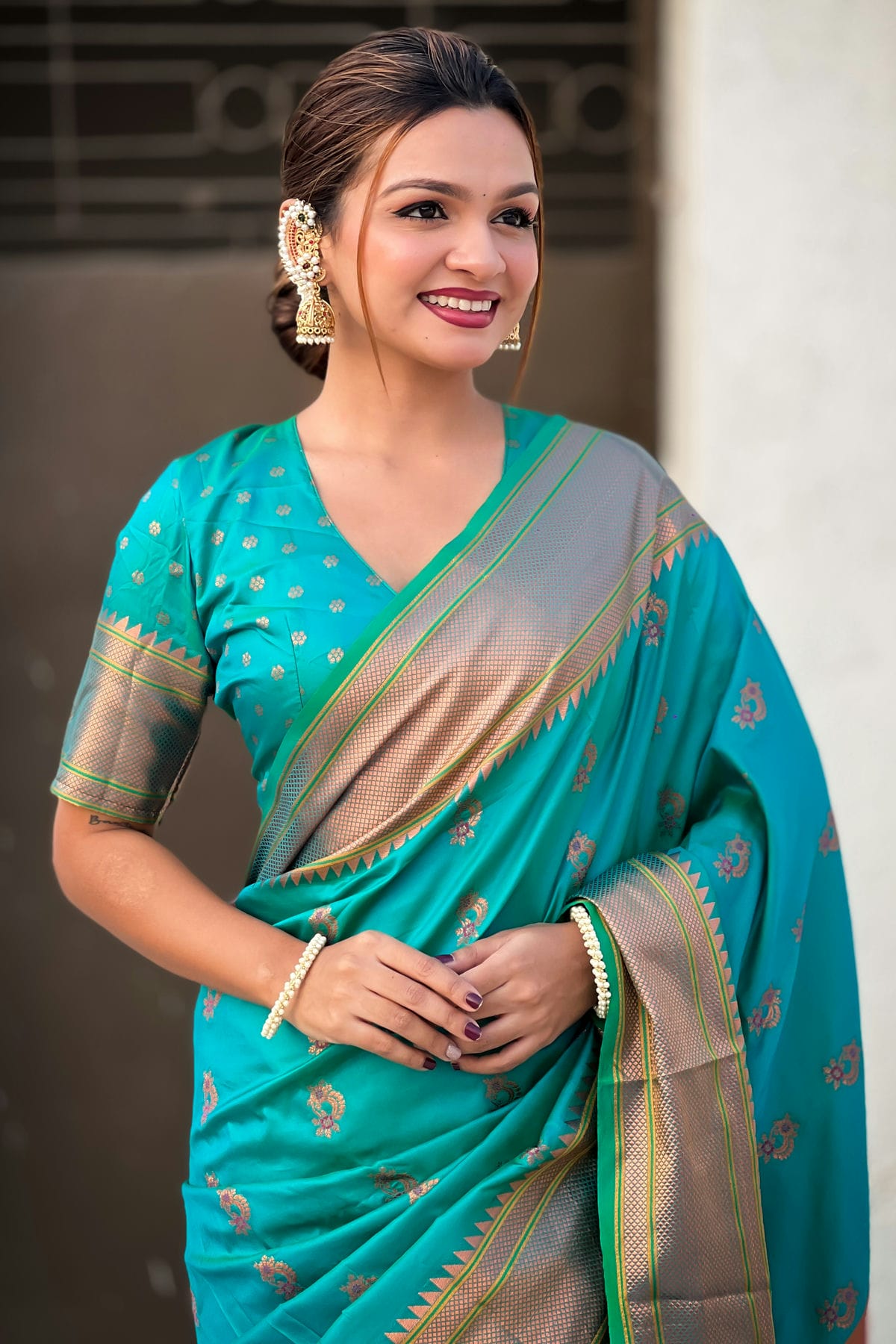 Rama Green Colour Soft Silk Traditional Saree VSSD1111613