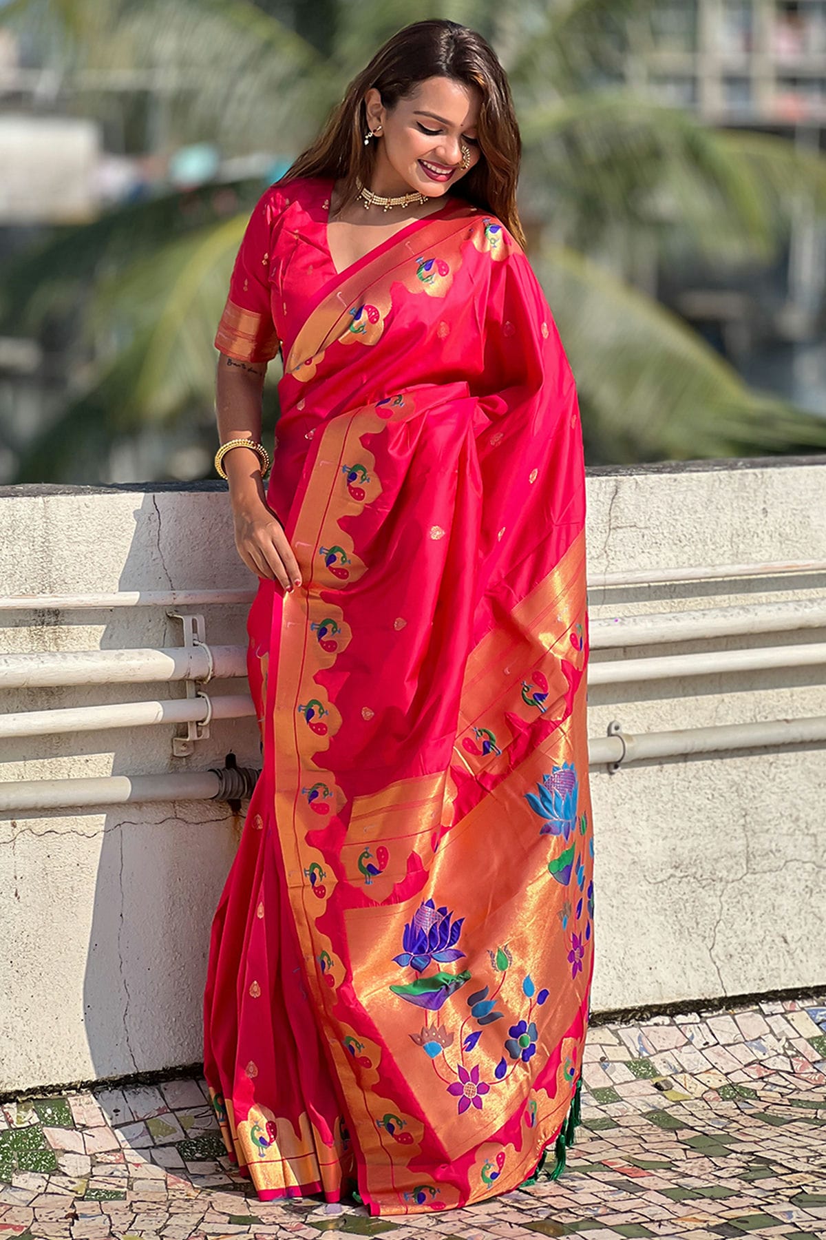 Red Colour Paithani Silk Paithani Saree VSSD1110956