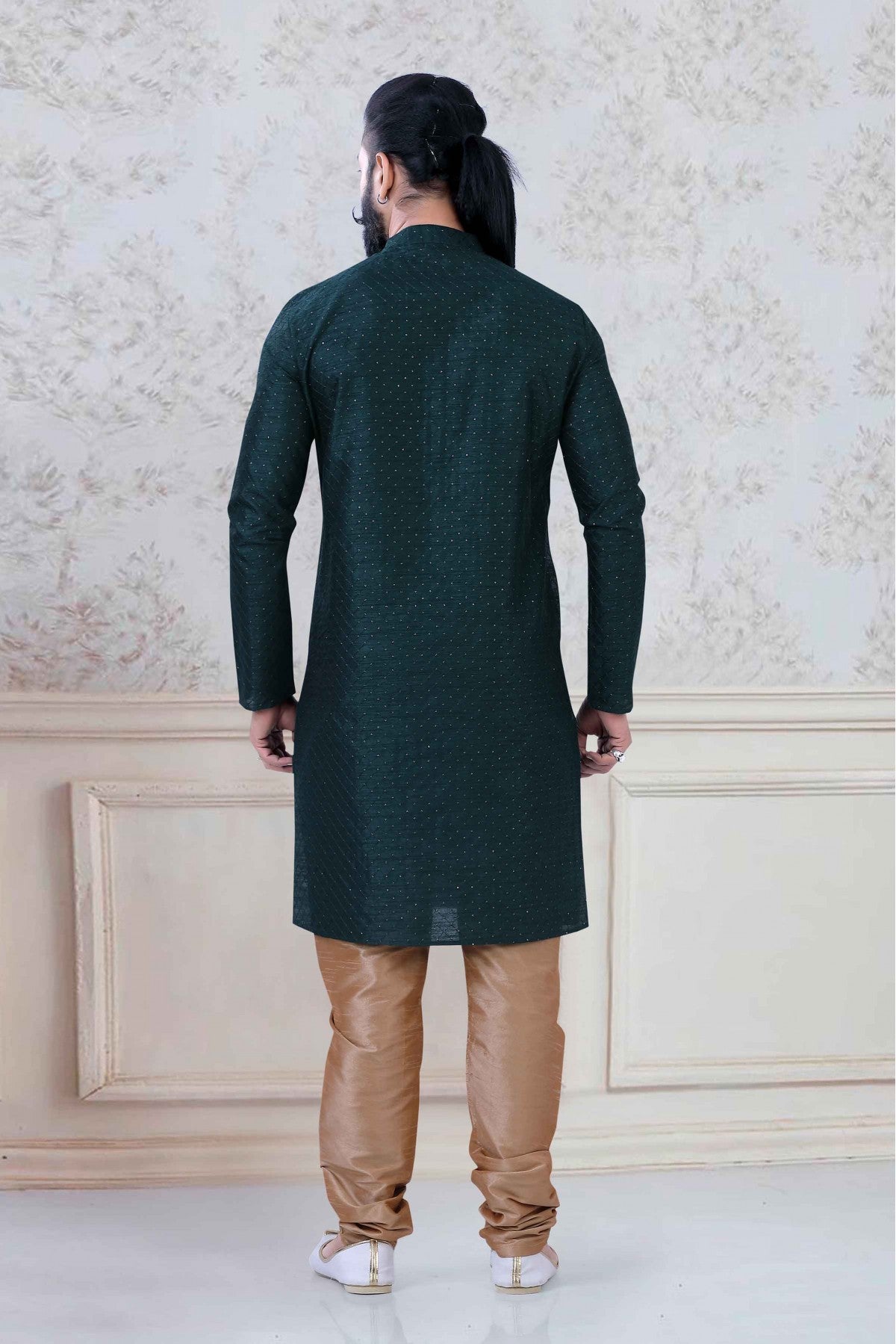 Green Colour Silk Festival Wear Kurta Pajama VSKP1130070