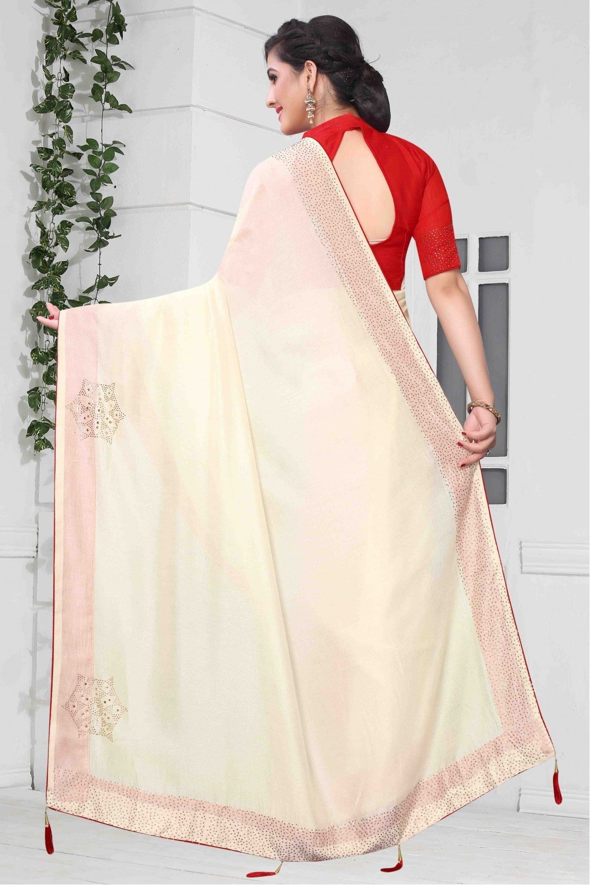 Off White Colour Vichitra Silk Designer Saree VSSD1120614