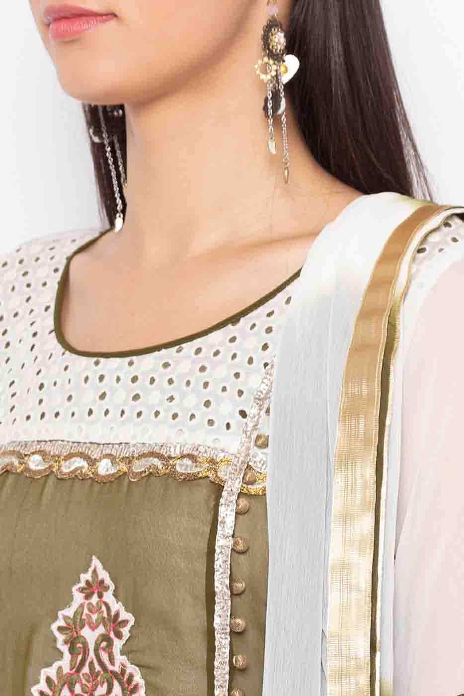 White Colour Plus Size Stitched Georgette Embroidery Palazzo Pant Suit VSSS1070205