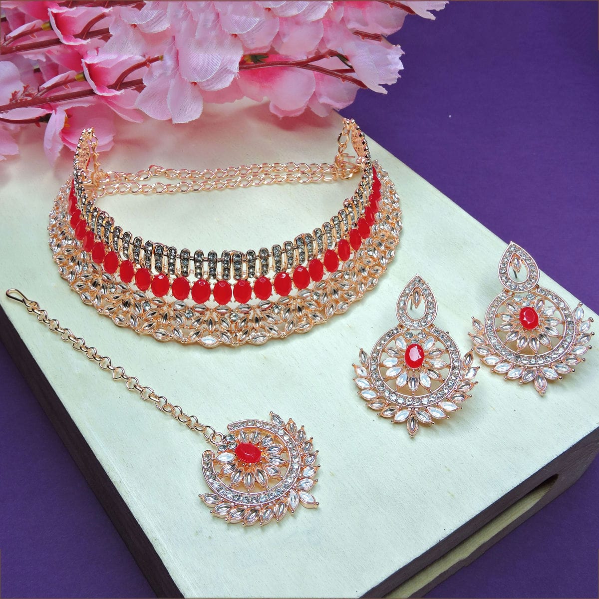 Alloy Choker Necklace Set In Red Colour VSNS1250056