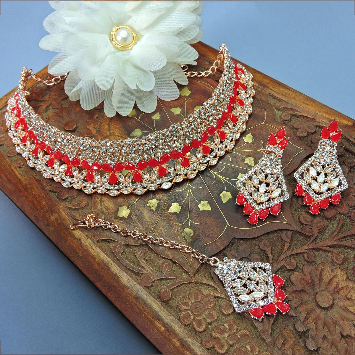 Alloy Choker Necklace Set In Red Colour VSNS1250108
