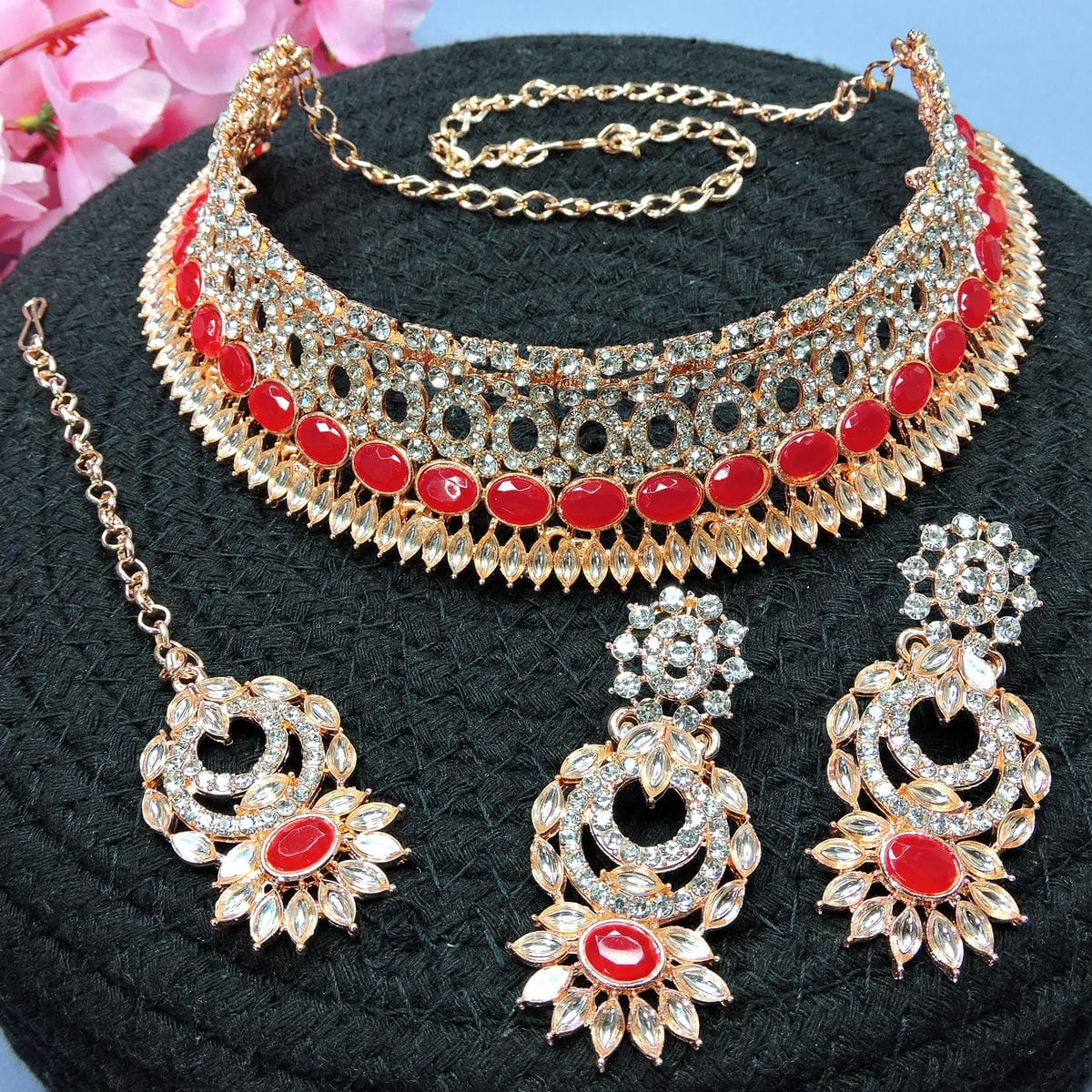 Alloy Choker Necklace Set In Red Colour VSNS1250121