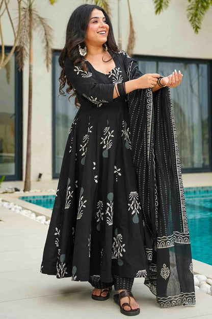 Black Colour Mal Cotton Stitched Anarkali Suit VSSS1113922