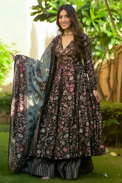 Black-Colour-Printed-Muslin-Stitched-Suit-VSSS1112461
