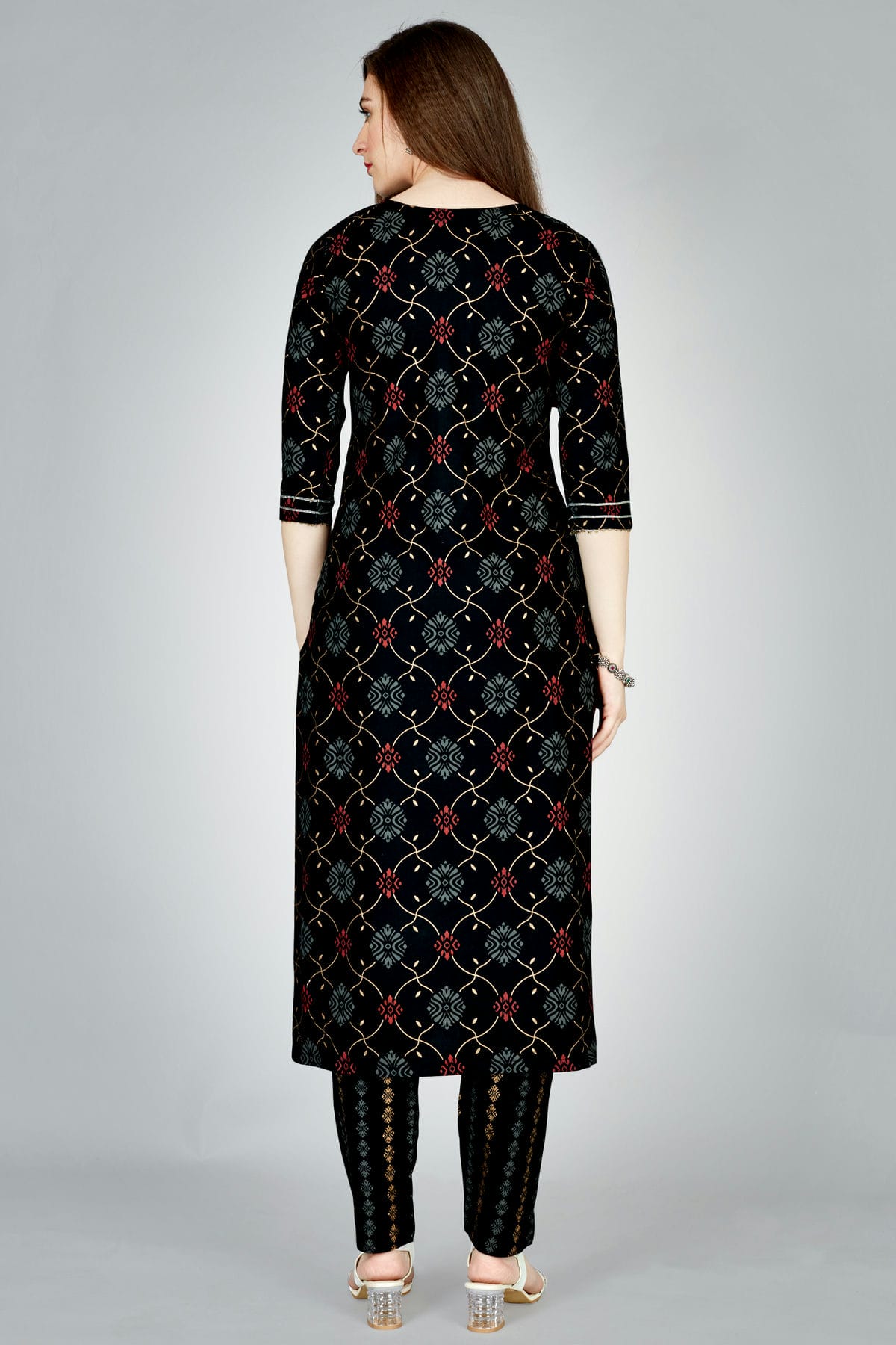 Black Colour Rayon Kurta And Pant Set VSKR1111311