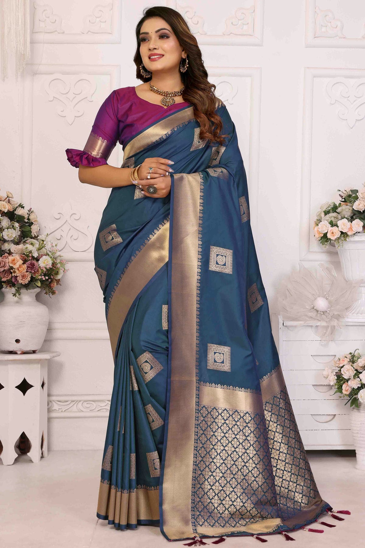 Blue Colour Soft Silk Traditional Saree VSSD1113101