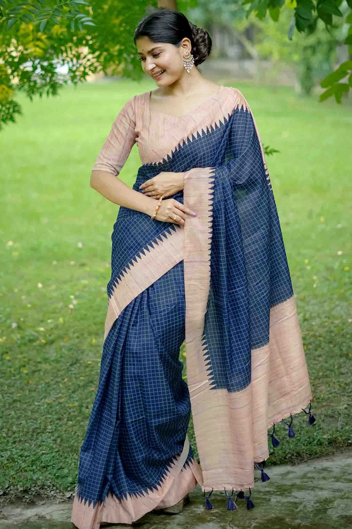 Blue Colour Tussar Silk Traditional Saree VSSD1260067