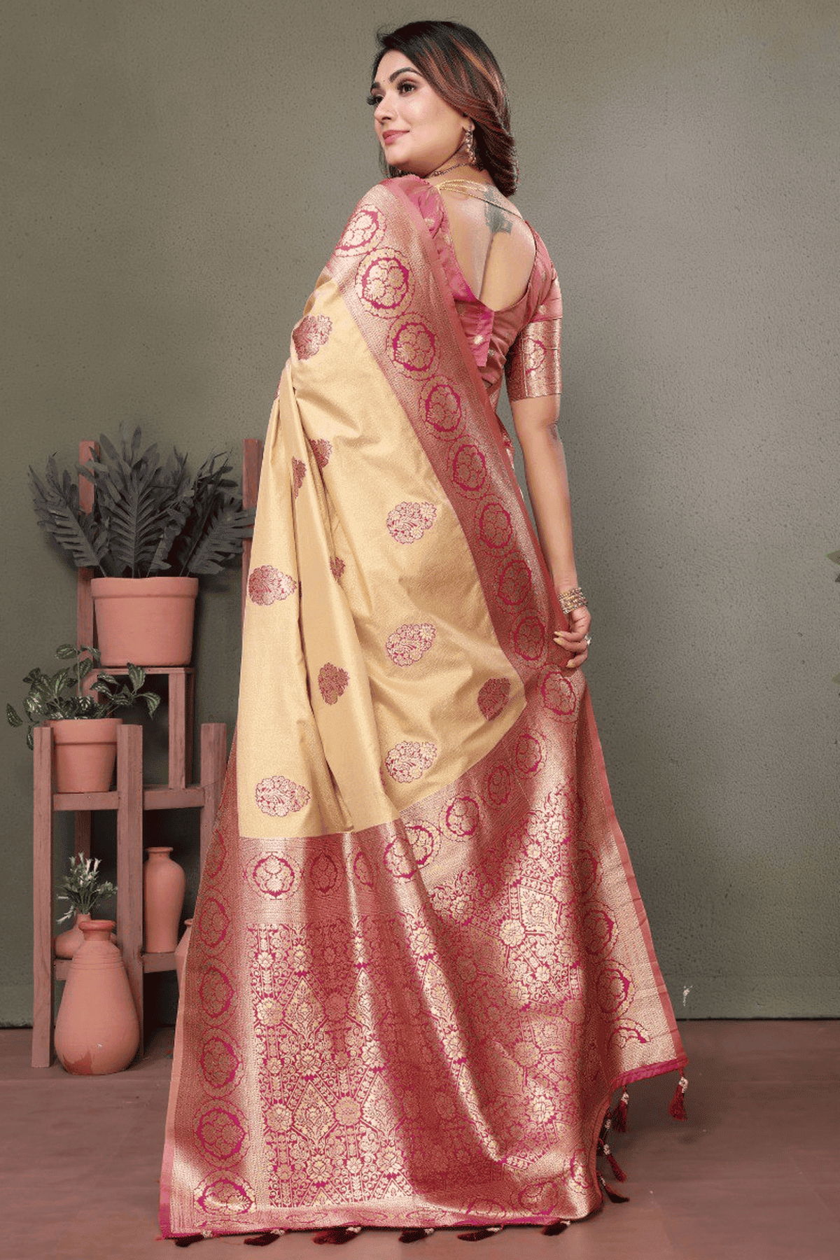 Cream Colour Woven Work Viscose Silk Traditional Saree