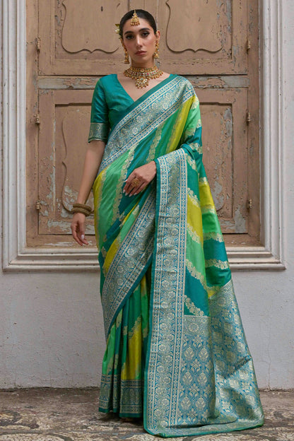 Green Colour Banarasi Silk Traditional Saree VSSD1260041