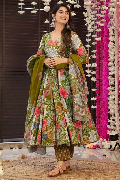 Green-Colour-Printed-Muslin-Stitched-Suit-VSSS1112459