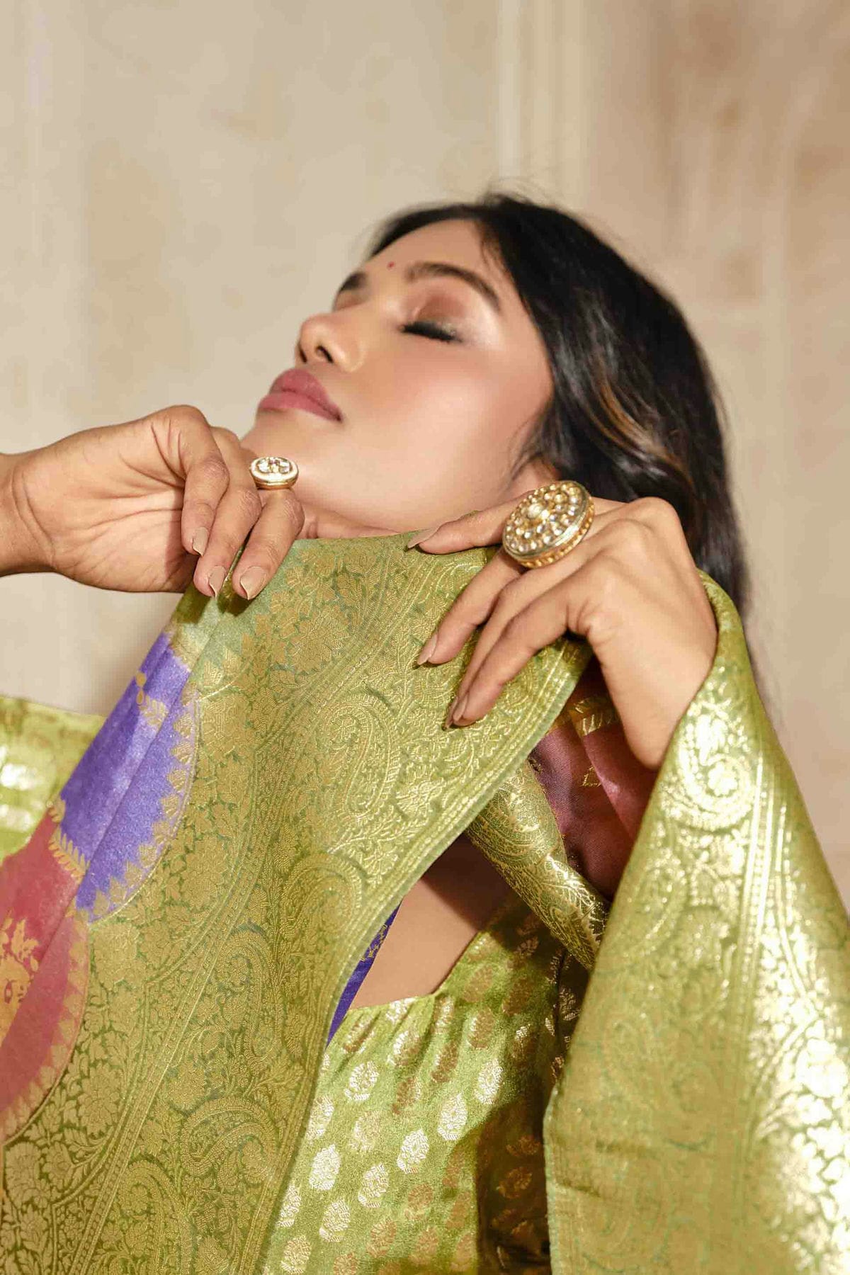 Green Colour Silk Zari Work Traditional Saree VSSD1113576