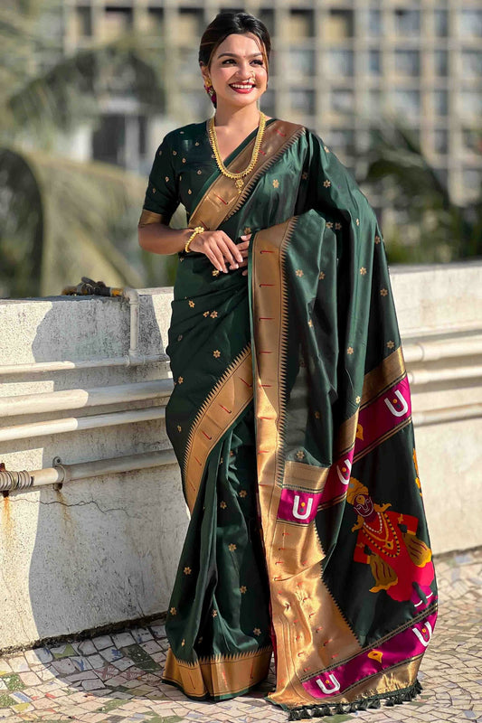 Green Colour Soft Silk Traditional Saree VSSD1113016