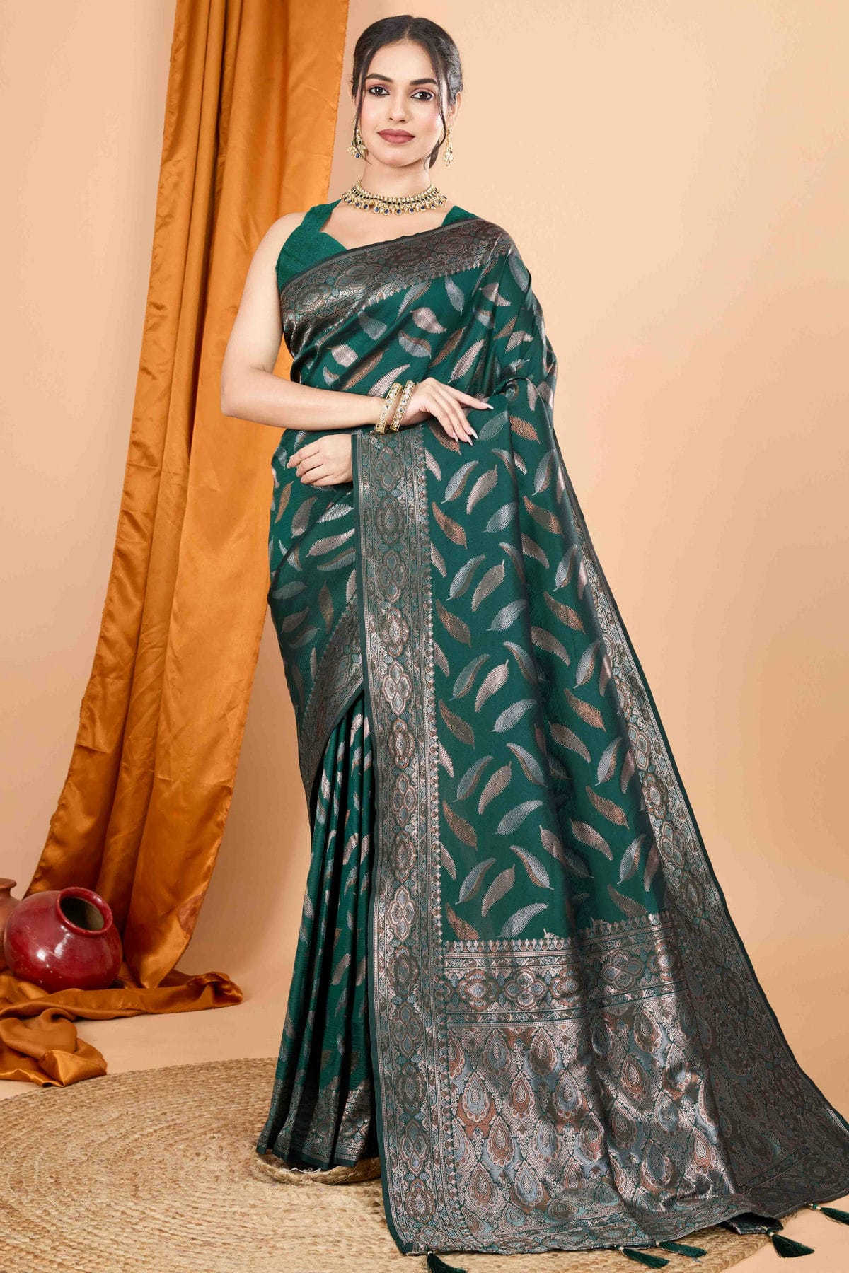 Green Colour Soft Silk Woven Work Traditional Saree VSSD1113548
