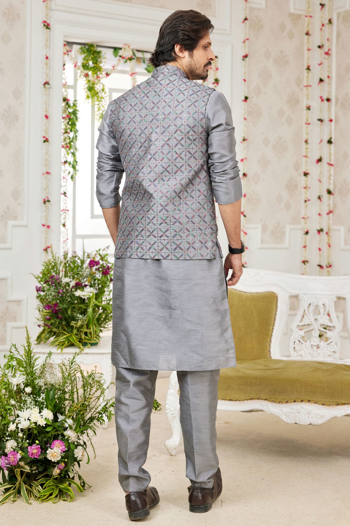 Grey Colour Art Silk Kurta Pajama With Jacket VSKP1230276