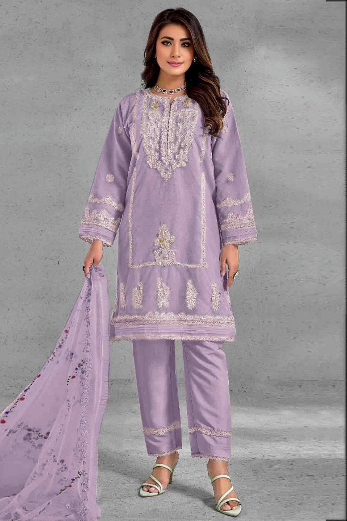 Light Purple Colour Organza Pakistani Suit VSSM1140820