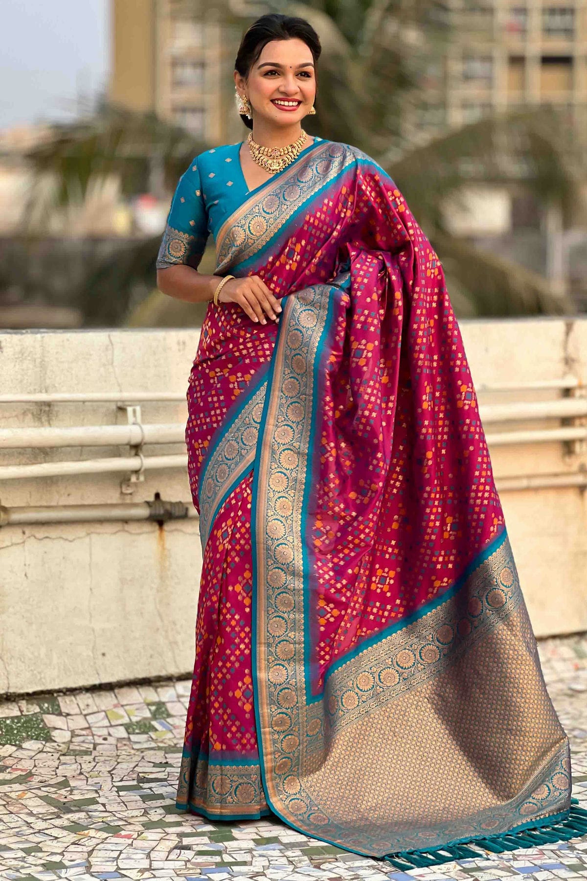 Magenta Colour Meenakari Work Patola Silk Traditional Sarees VSSD1113386