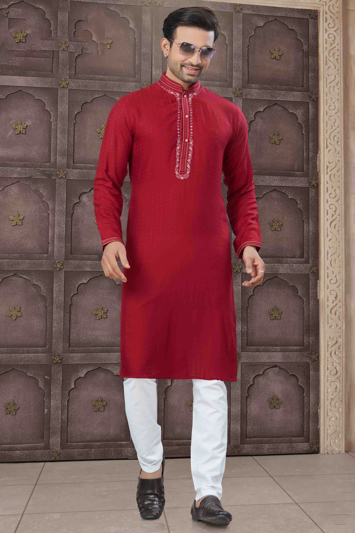 Maroon Colour Embroidery Cotton Kurta Pajama VSKP1113457