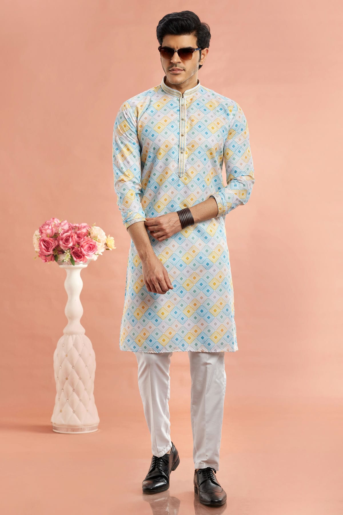 Multicolour Cotton Thread Work Kurta Pajama VSKP1230178