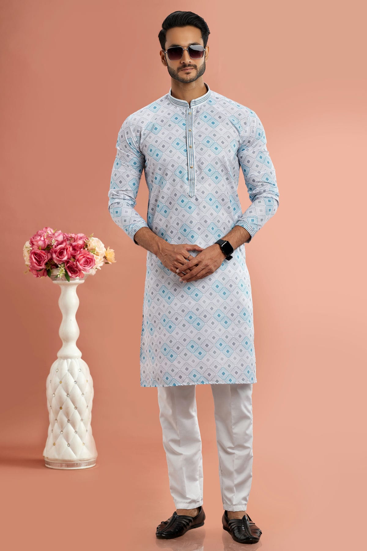 Multicolour Cotton Thread Work Kurta Pajama VSKP1230180