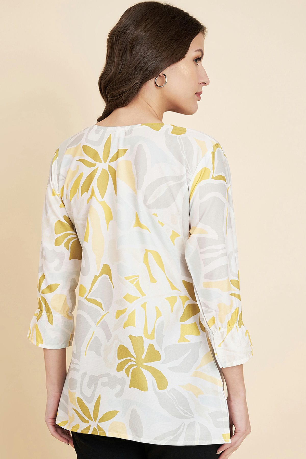 Off White Colour Crush Crepe Readymade Top VSTP1110845