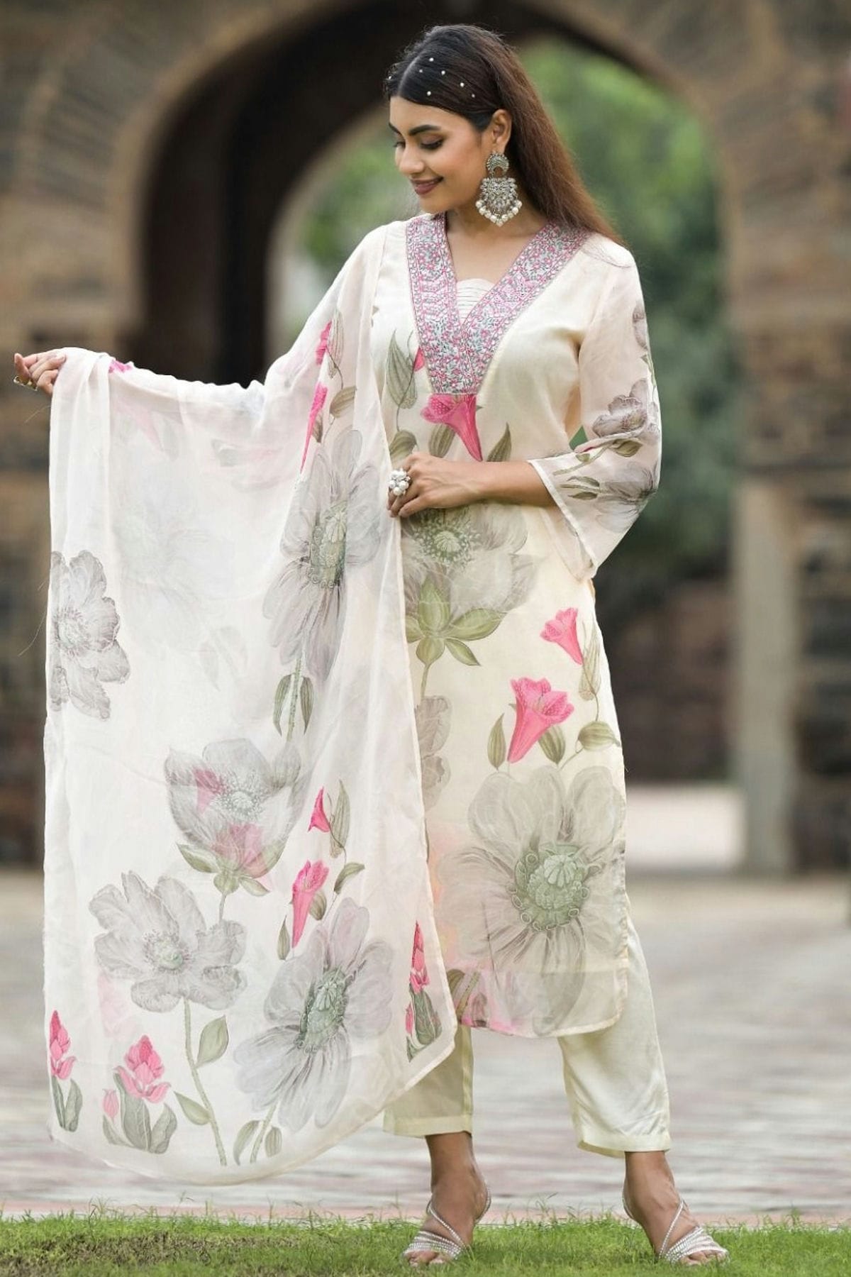 Off White Colour Georgette Stitched Suit