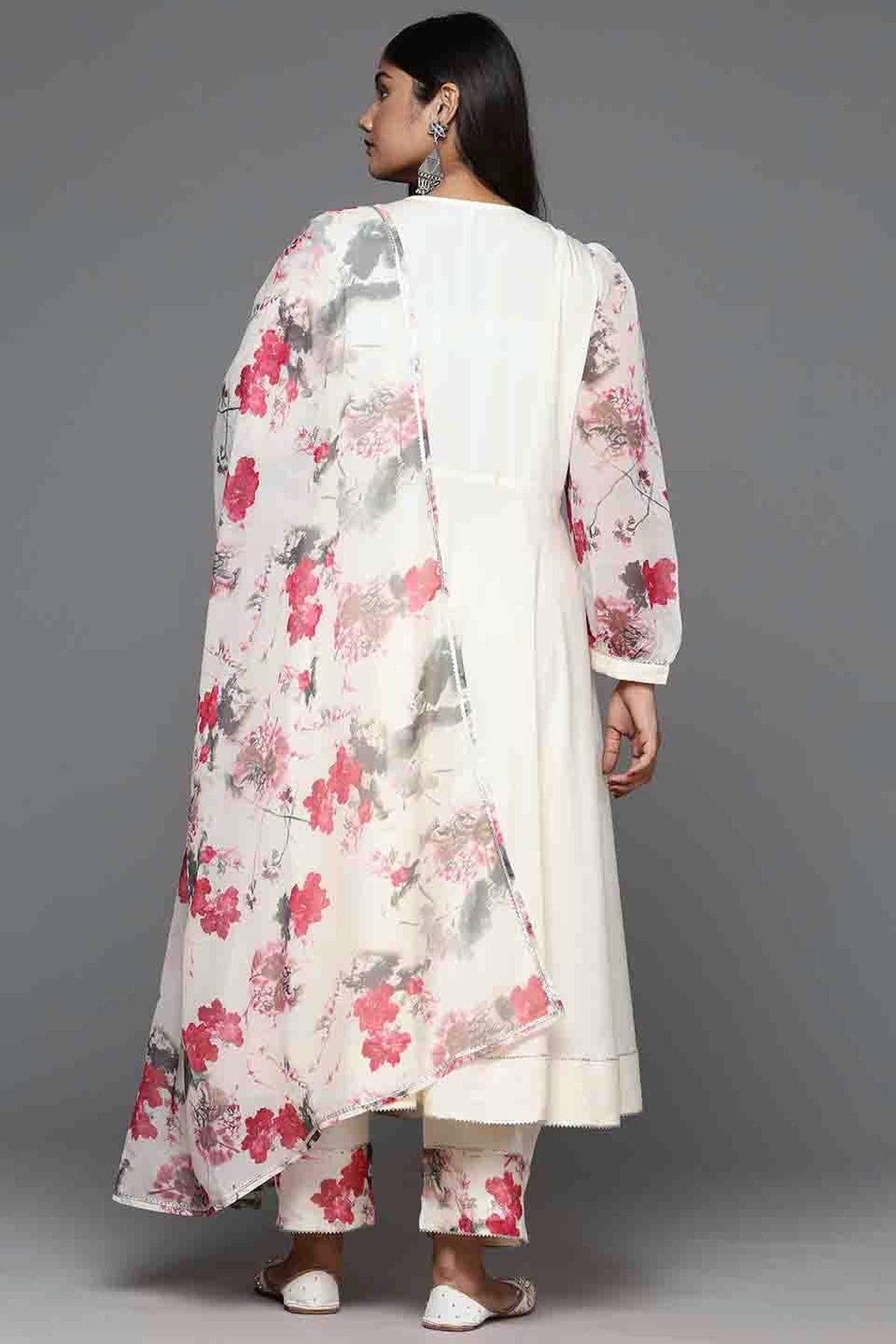 Off White Colour Poly Crepe Stitched Pant Style Suit VSSS1113794