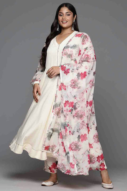 Off White Colour Poly Crepe Stitched Pant Style Suit VSSS1113794