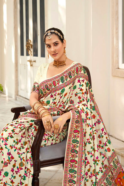 Off White Colour Velvet Tussar Silk Floral Printed Traditional Sarees VSSD1113751