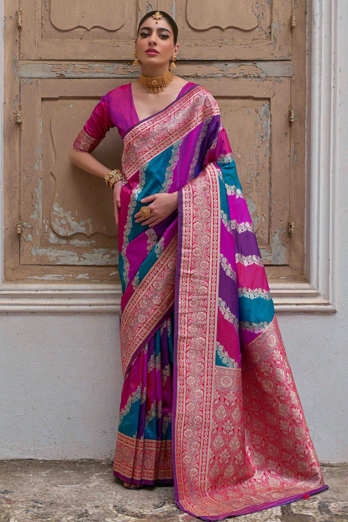 Pink Colour Banarasi Silk Traditional Saree VSSD1260042